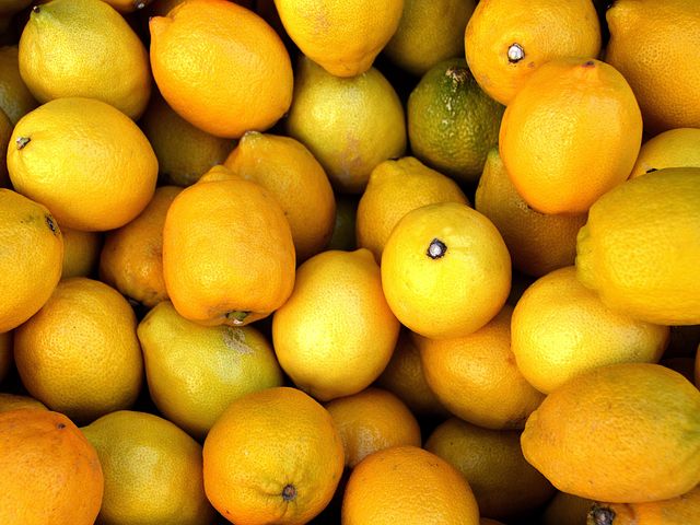 Лимон из косточки: как вырастить плодоносящее деревце дома?